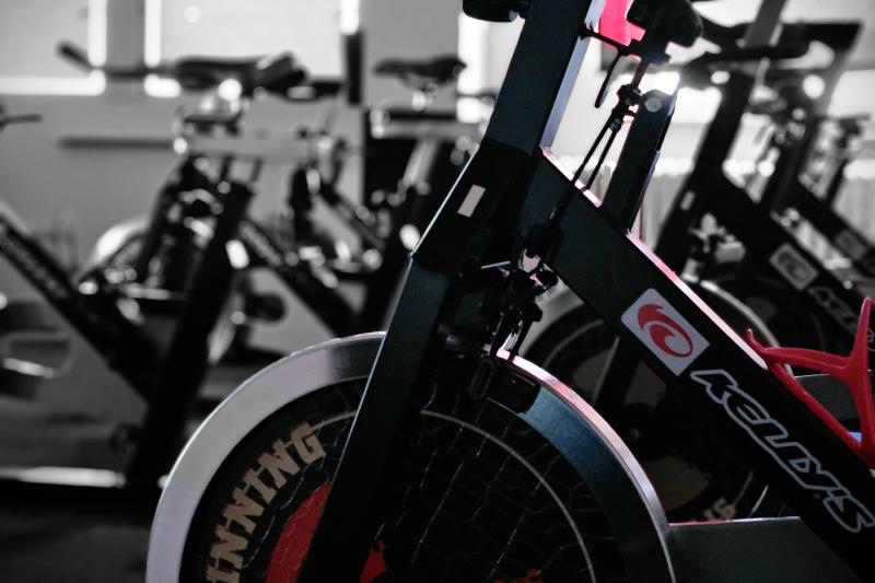 SPINNING.